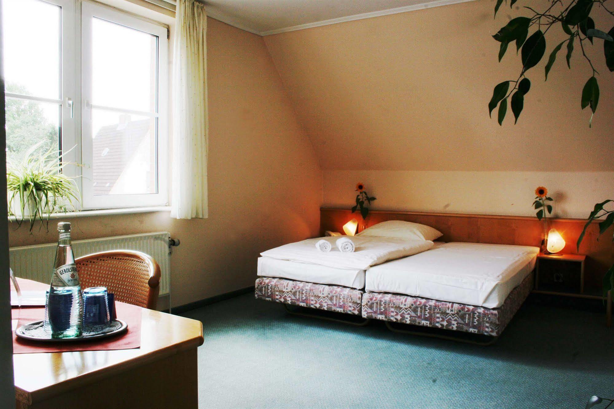 Hotel Zum Ratsherrn Lübeck Exterior foto
